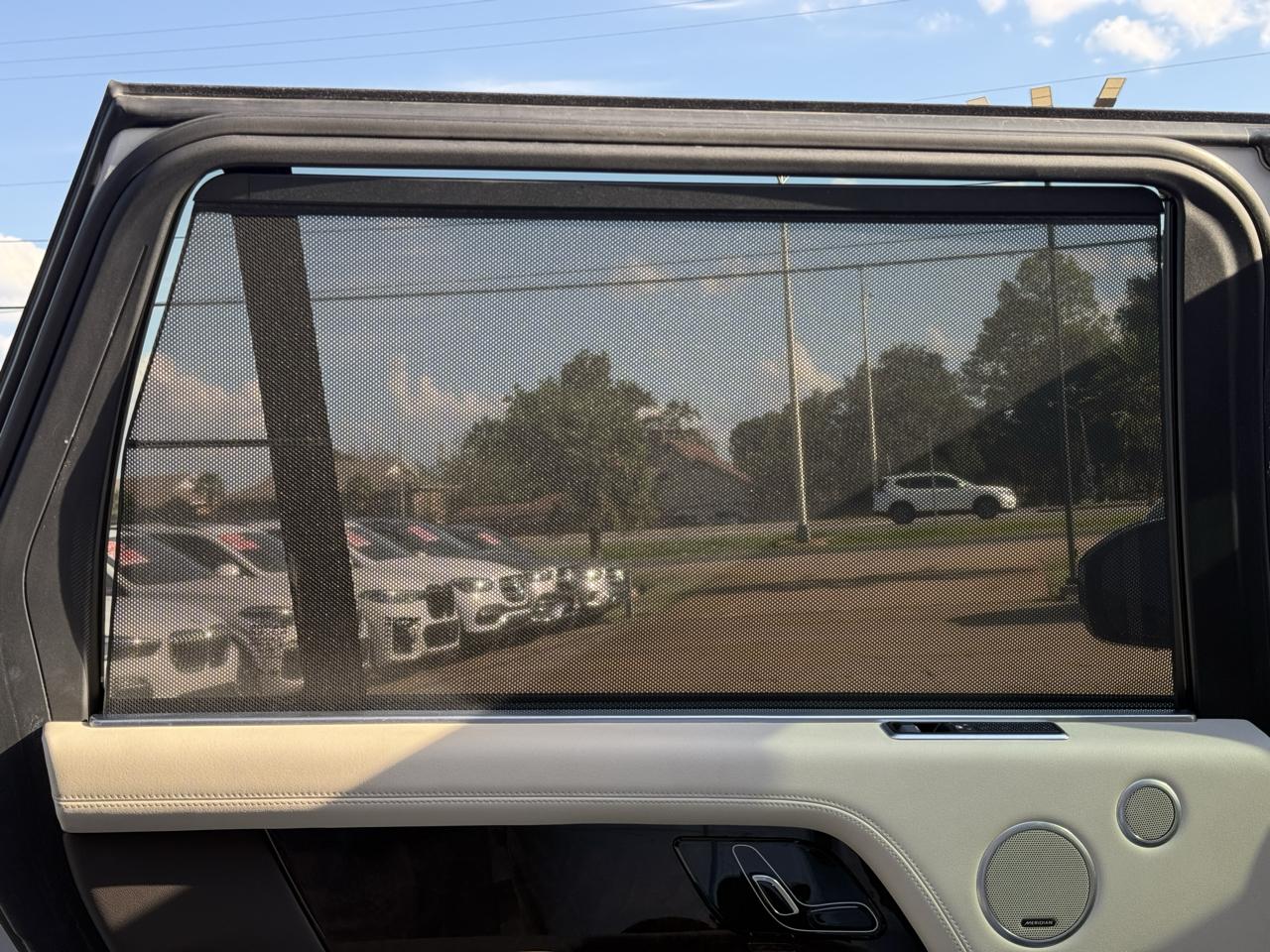 Land Rover Range Rover P525 HSE LWB 2020