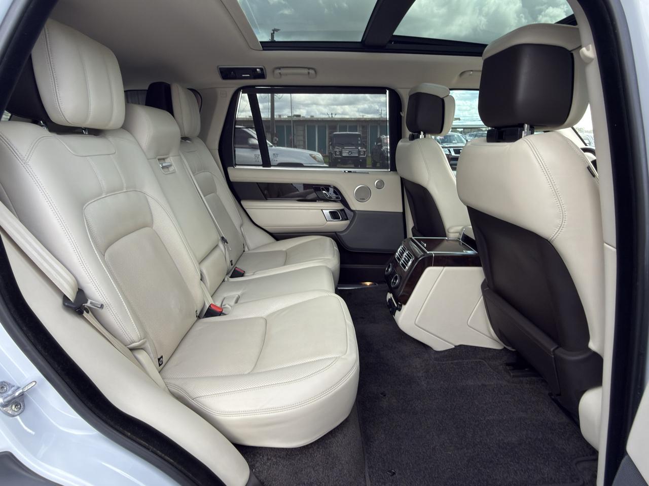 Land Rover Range Rover P525 HSE LWB 2020