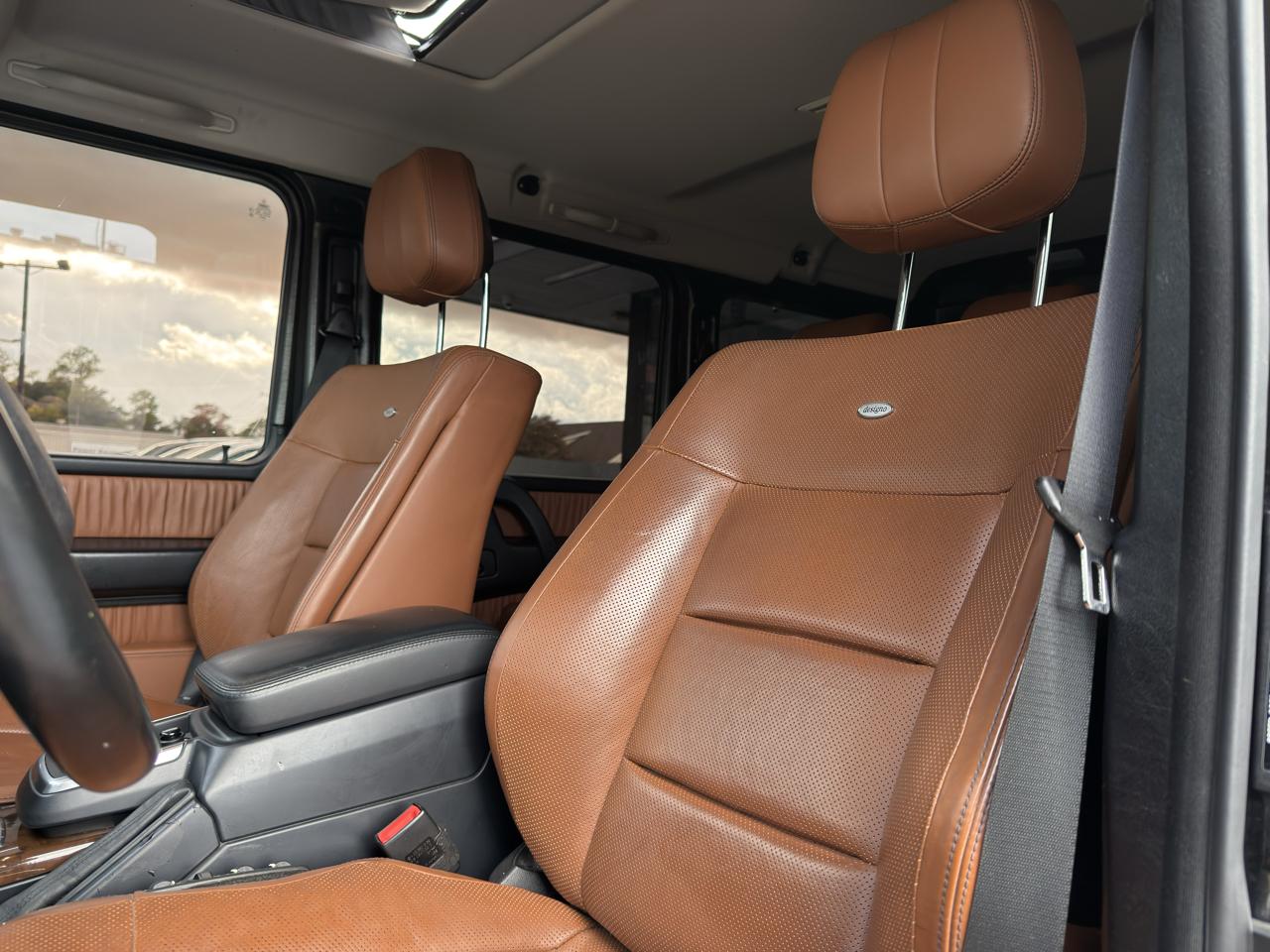 Mercedes-Benz G-Class photo 25