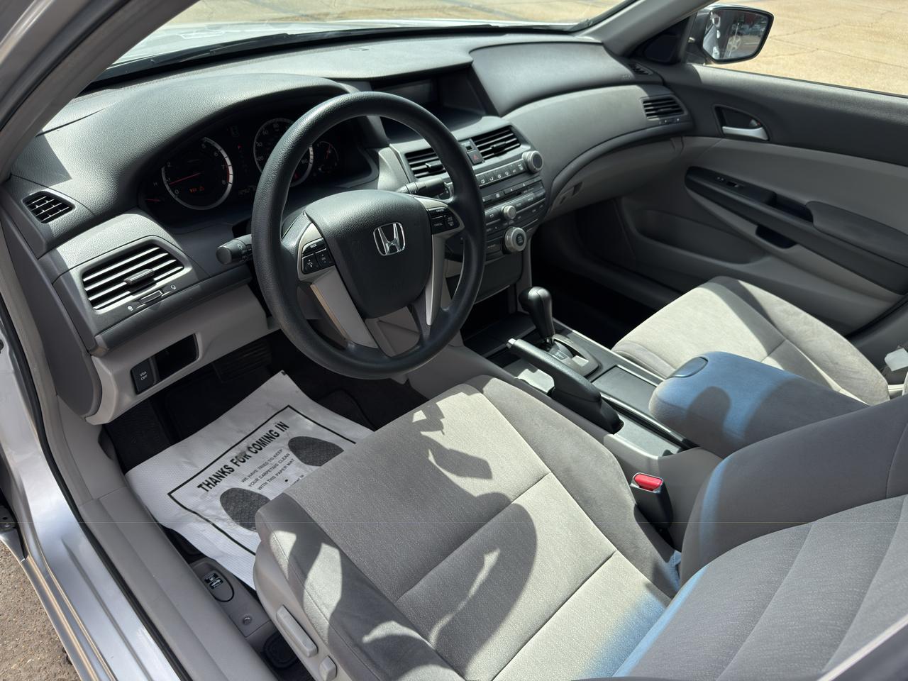 Honda Accord LX-P Sedan AT 2008