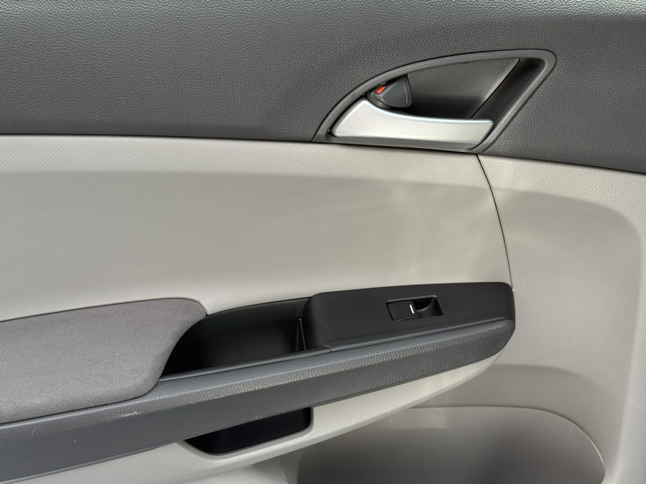Honda Accord LX-P Sedan AT 2008