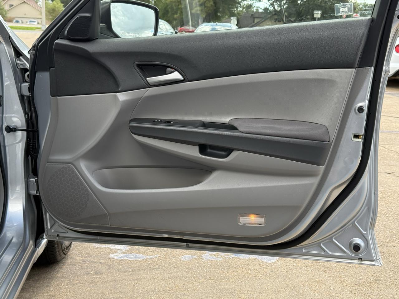 Honda Accord LX-P Sedan AT 2008