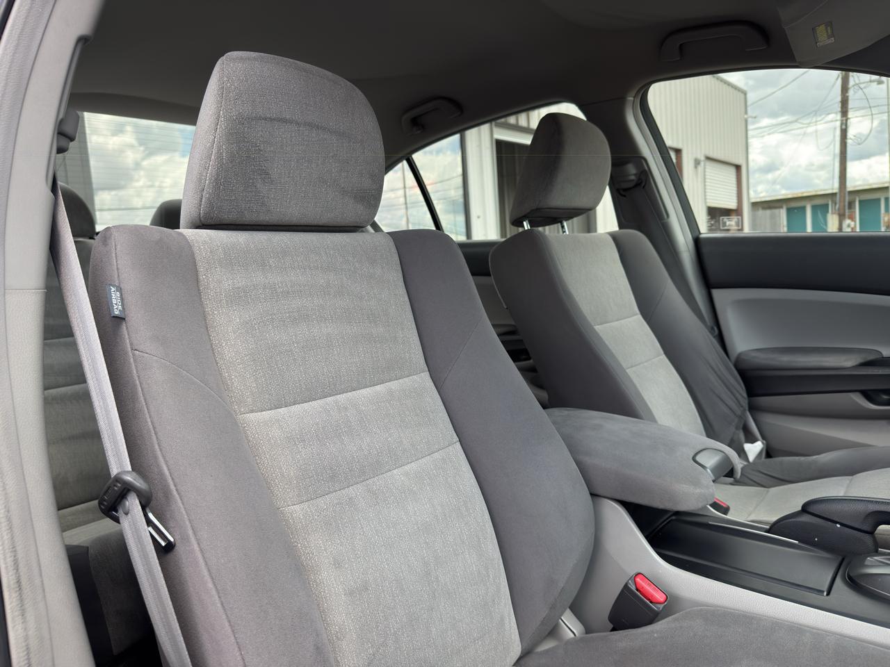 Honda Accord LX-P Sedan AT 2008