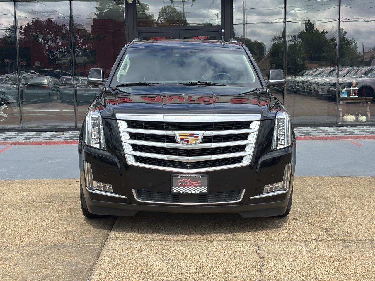 Cadillac Escalade photo 5