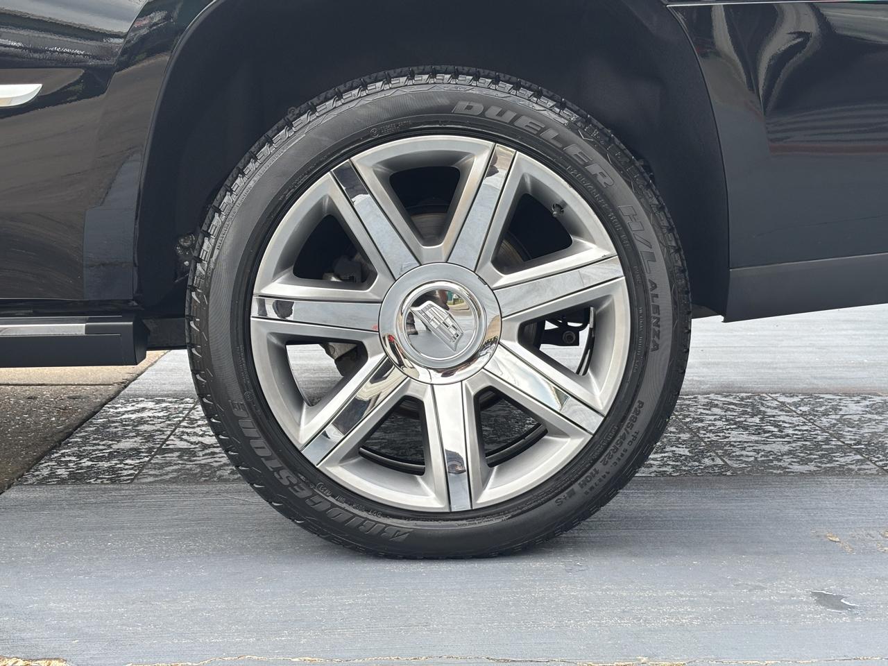 Cadillac Escalade photo 14