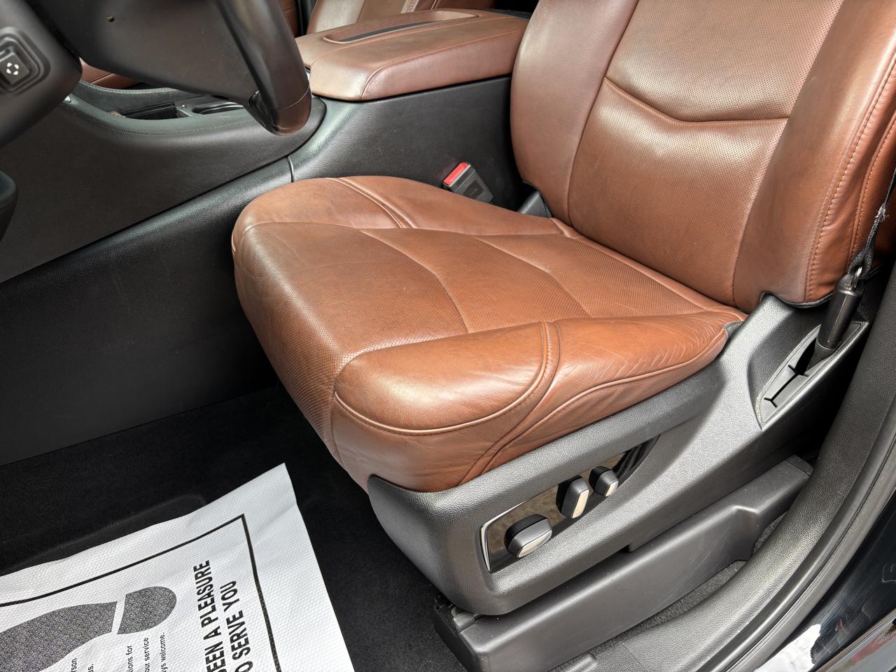 Cadillac Escalade photo 19