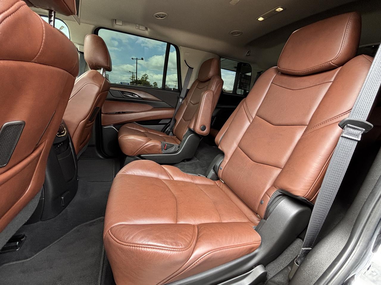 Cadillac Escalade photo 26