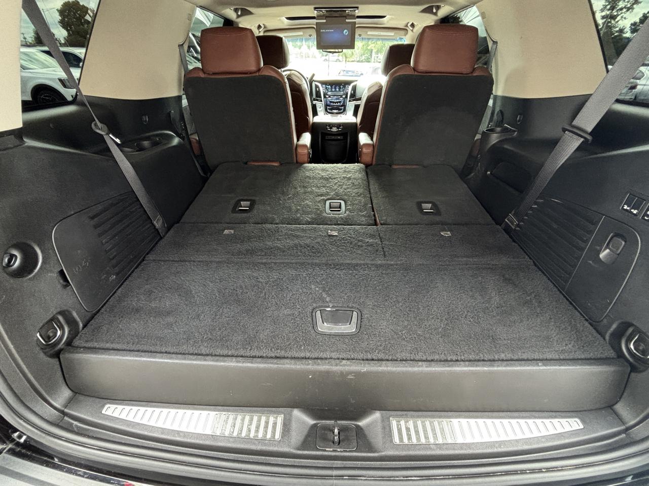 Cadillac Escalade photo 31