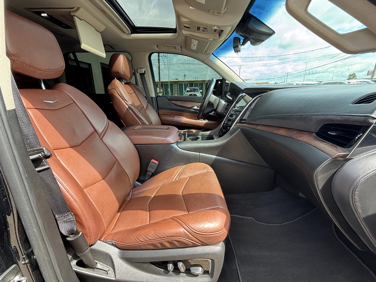 Cadillac Escalade photo 40