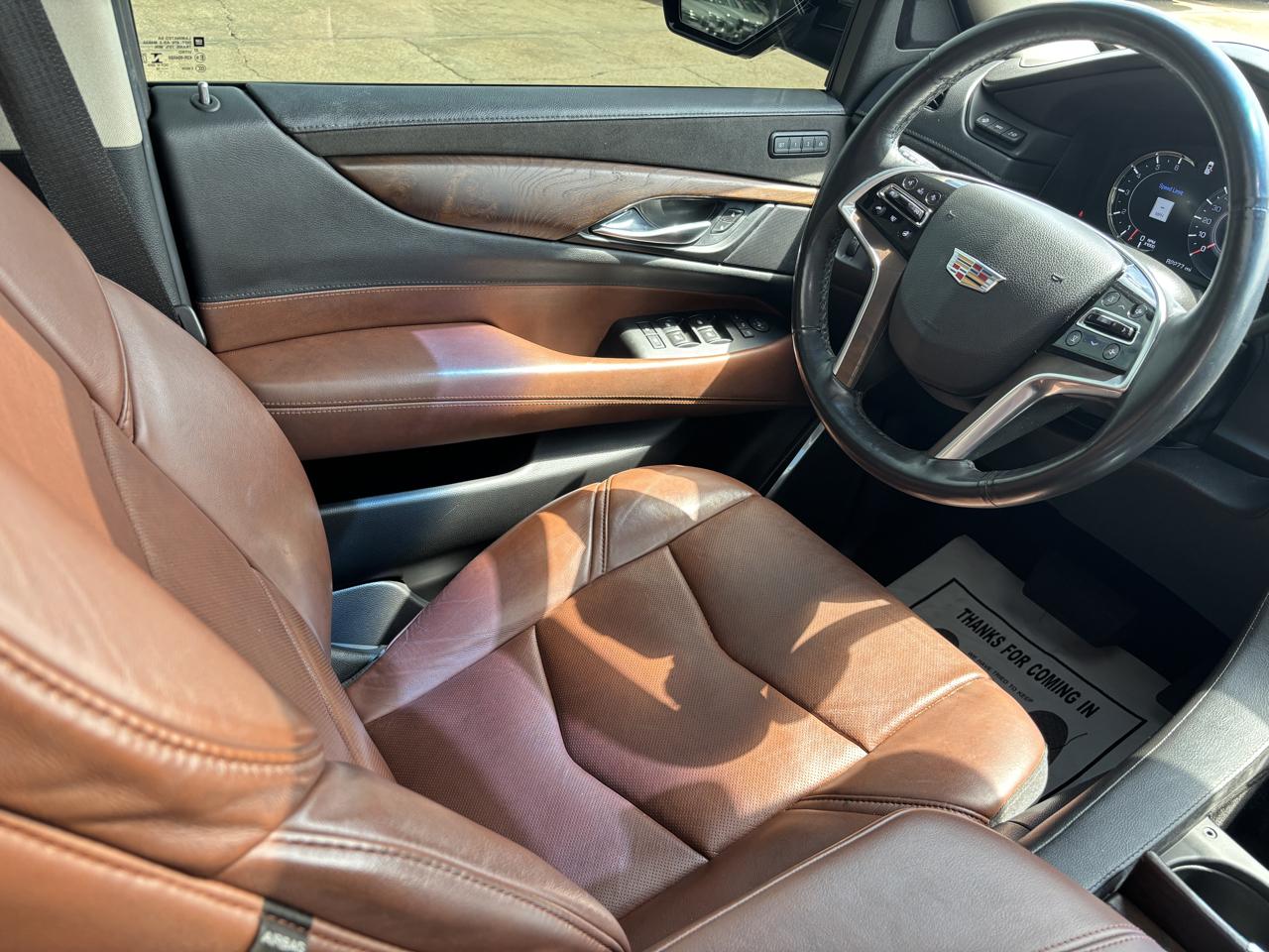 Cadillac Escalade photo 46