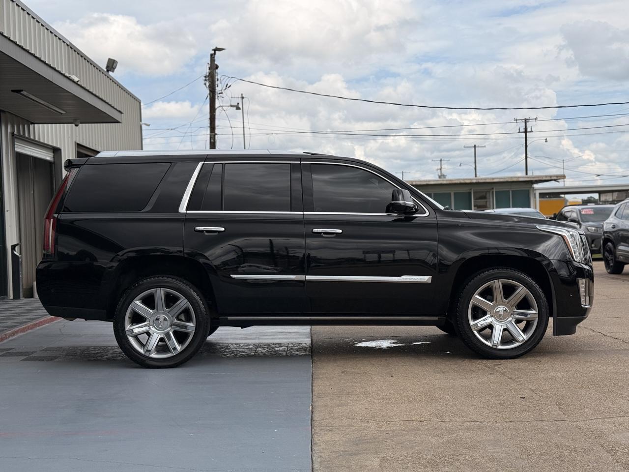 Cadillac Escalade Premium 2WD 2018