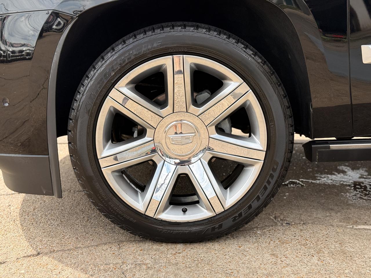 Cadillac Escalade Premium 2WD 2018