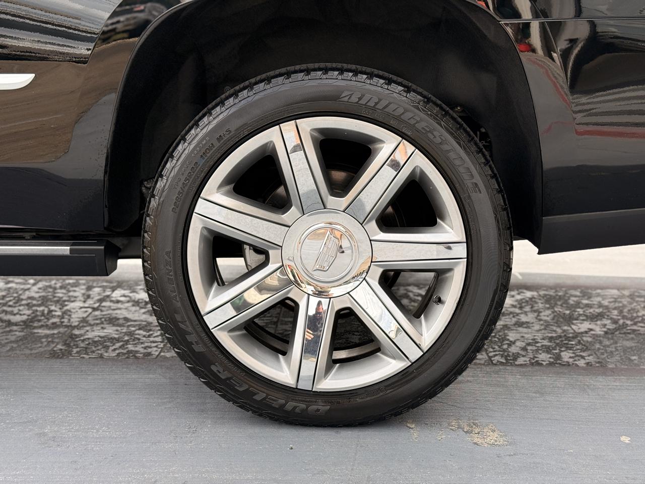 Cadillac Escalade Premium 2WD 2018
