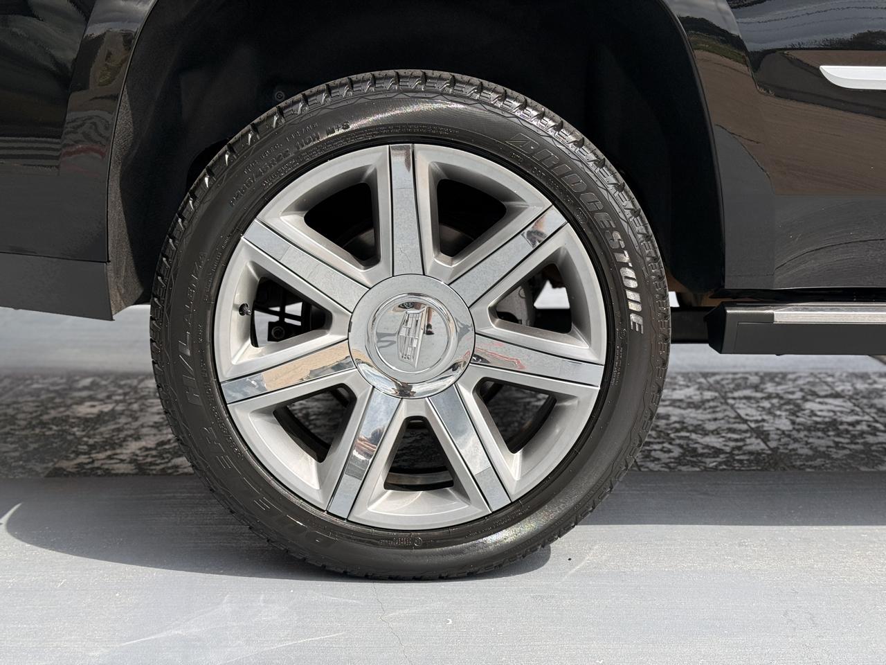 Cadillac Escalade Premium 2WD 2018