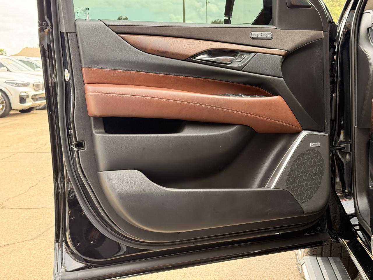 Cadillac Escalade Premium 2WD 2018