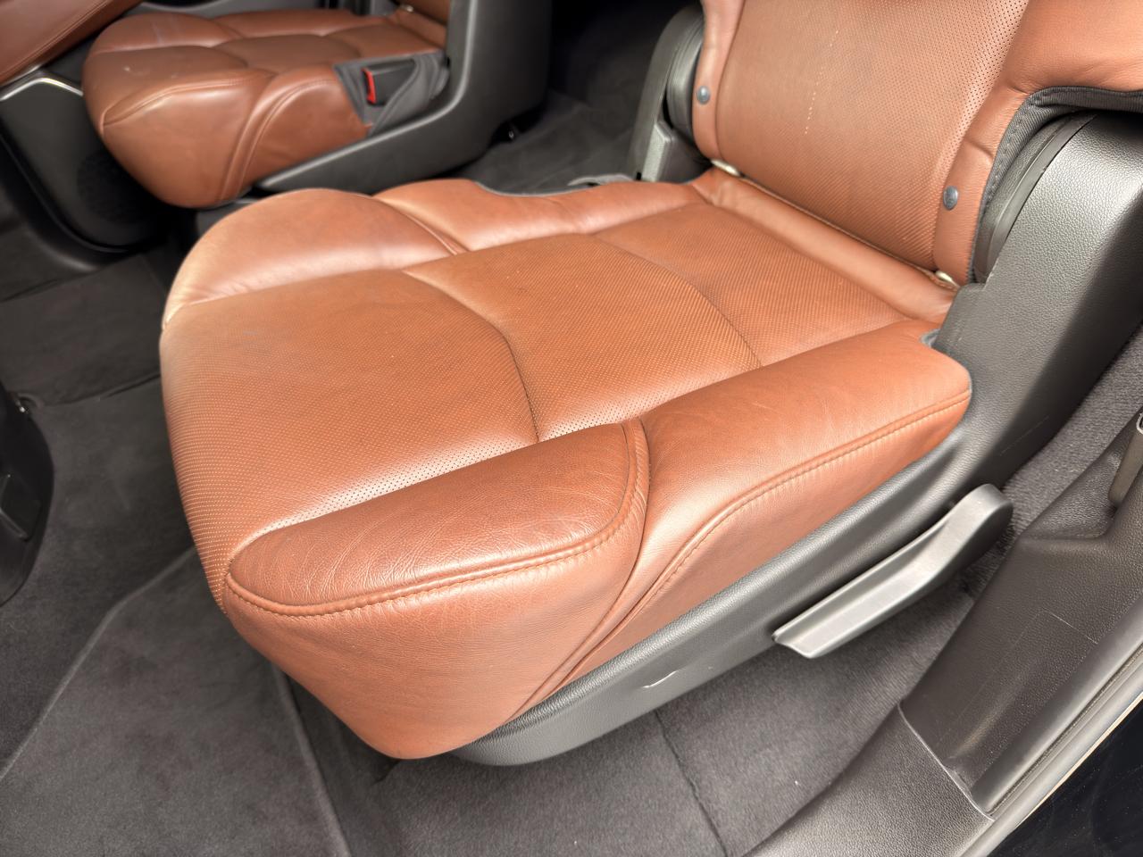 Cadillac Escalade Premium 2WD 2018