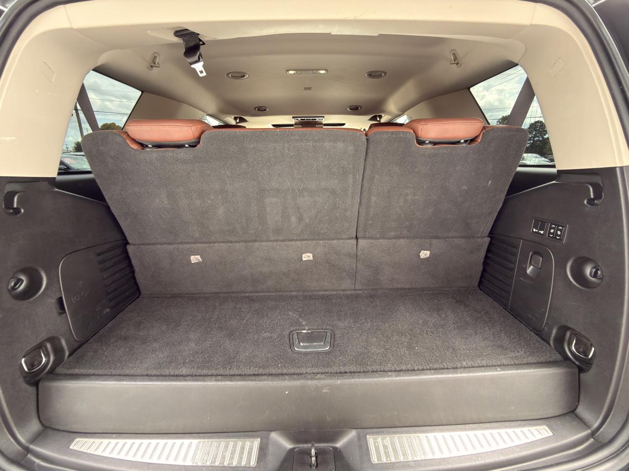 Cadillac Escalade Premium 2WD 2018
