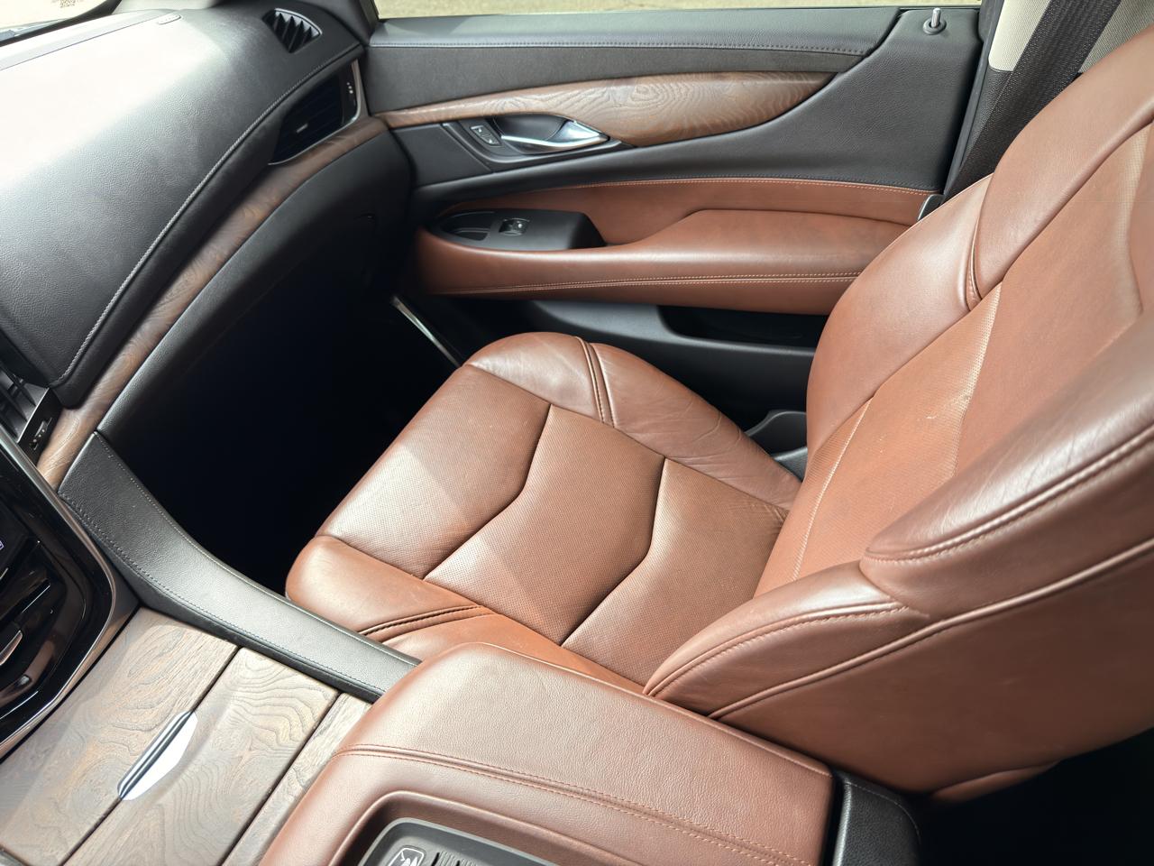 Cadillac Escalade Premium 2WD 2018