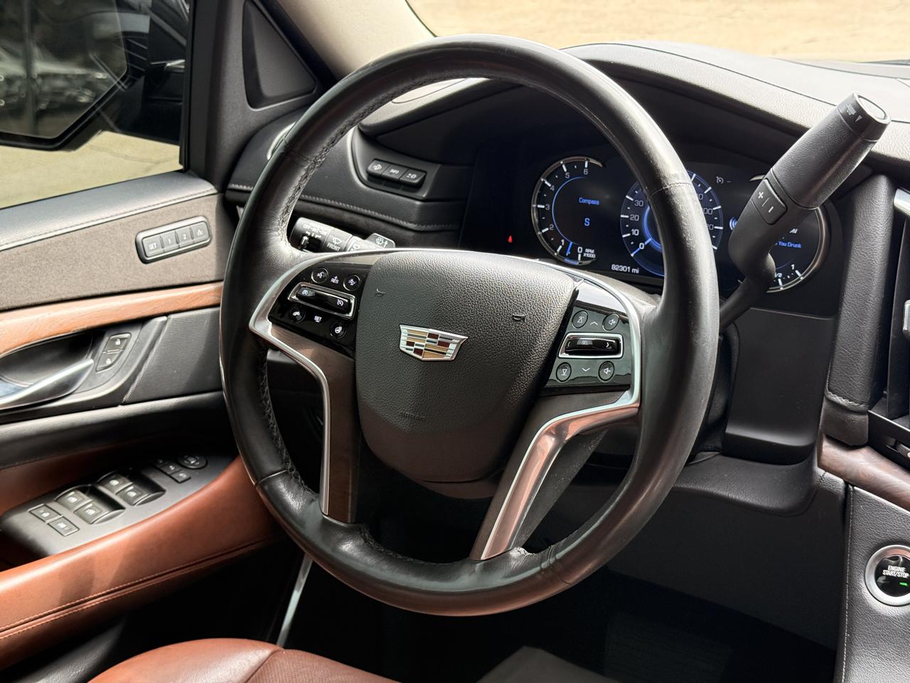 Cadillac Escalade Premium 2WD 2018