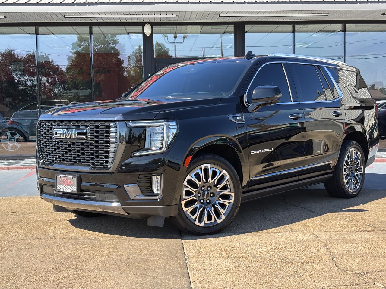 GMC Yukon Denali Ultimate 4WD 2023