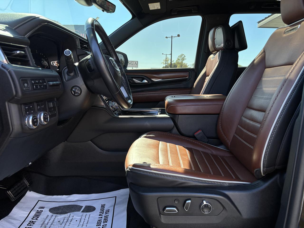 GMC Yukon Denali Ultimate 4WD 2023