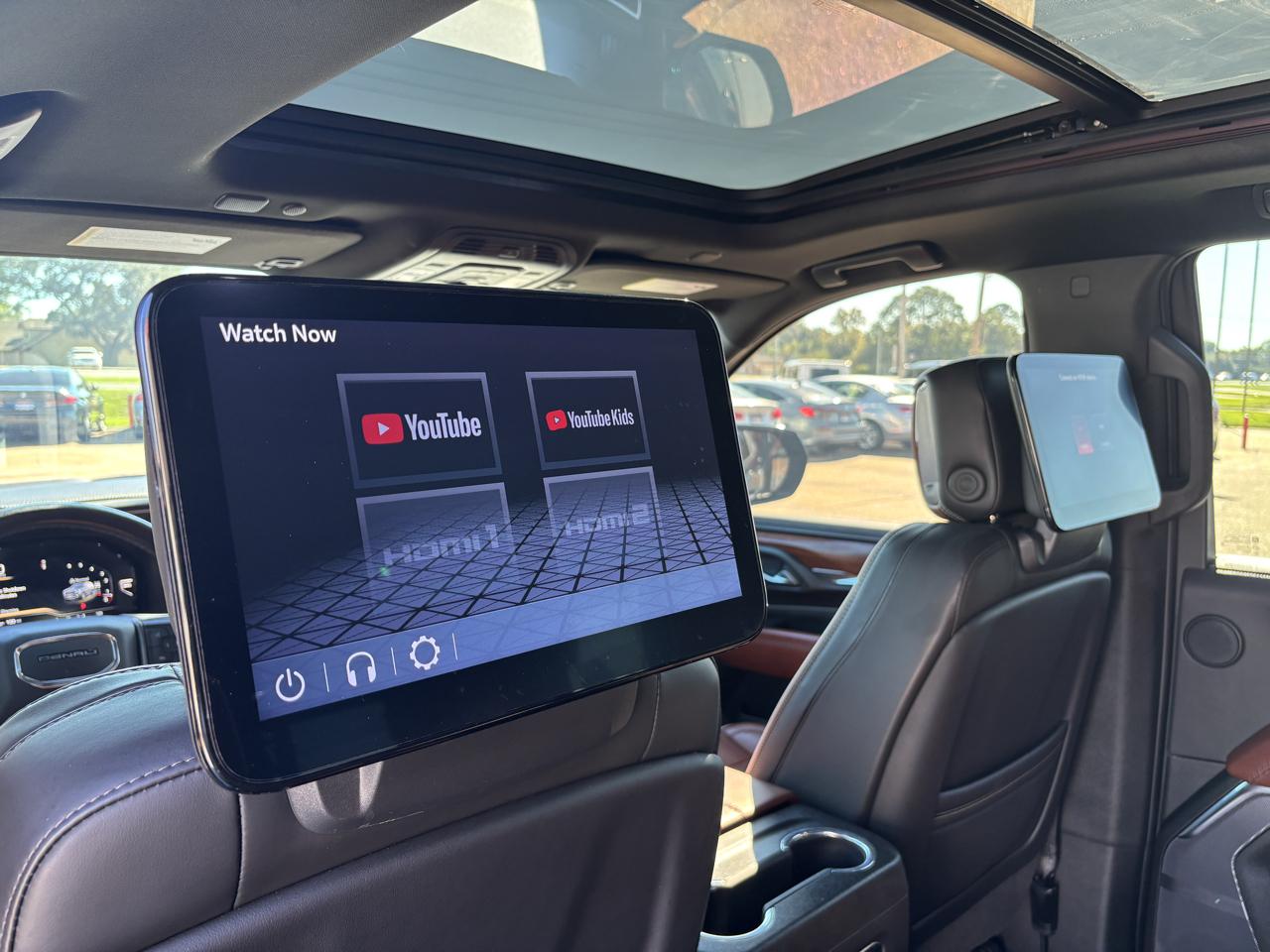GMC Yukon Denali Ultimate 4WD 2023