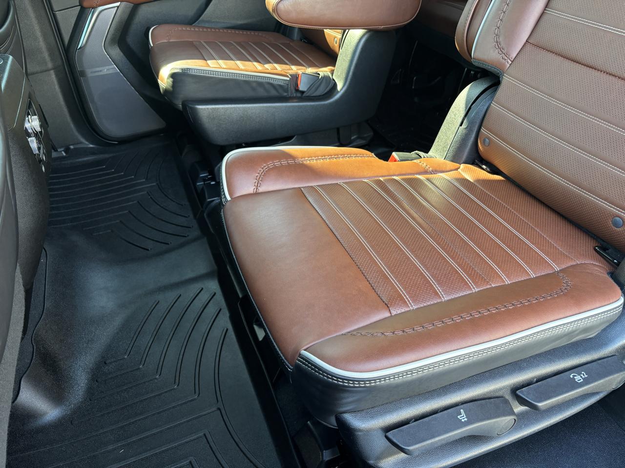 GMC Yukon Denali Ultimate 4WD 2023