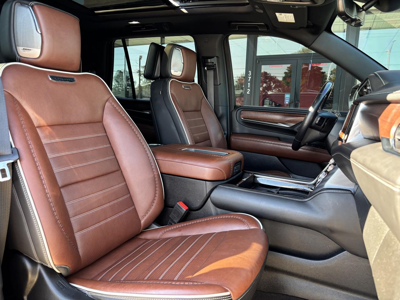 GMC Yukon Denali Ultimate 4WD 2023