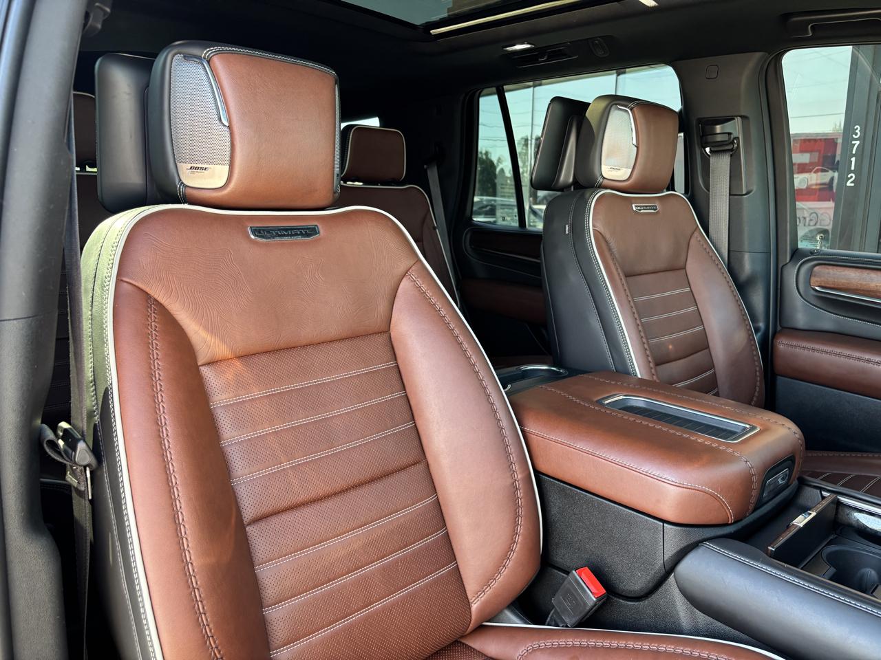 GMC Yukon Denali Ultimate 4WD 2023