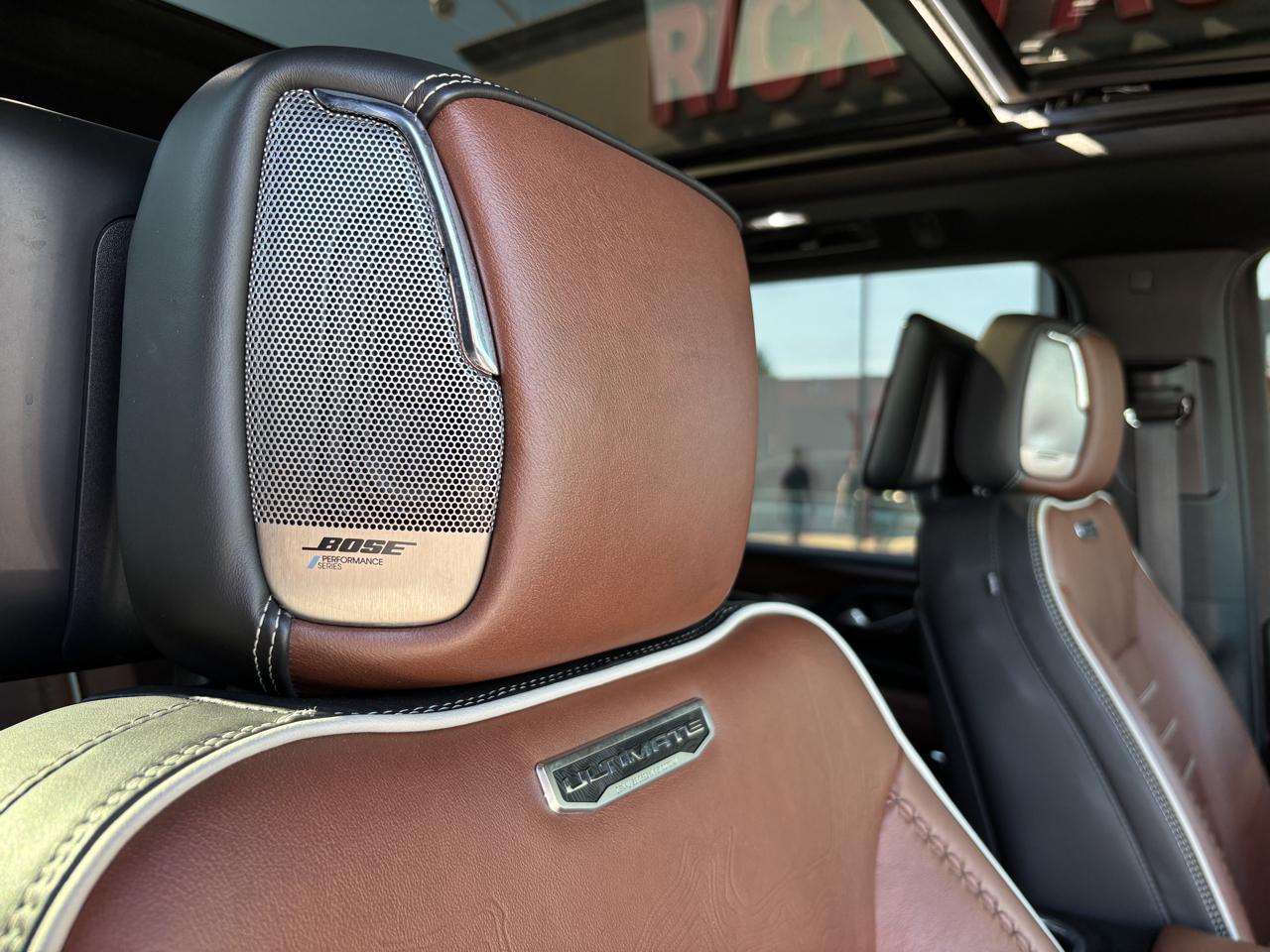 GMC Yukon Denali Ultimate 4WD 2023