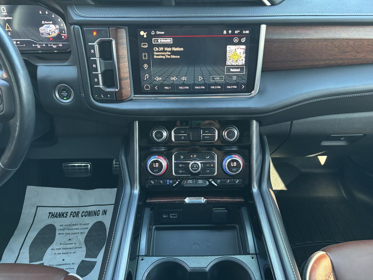 GMC Yukon Denali Ultimate 4WD 2023