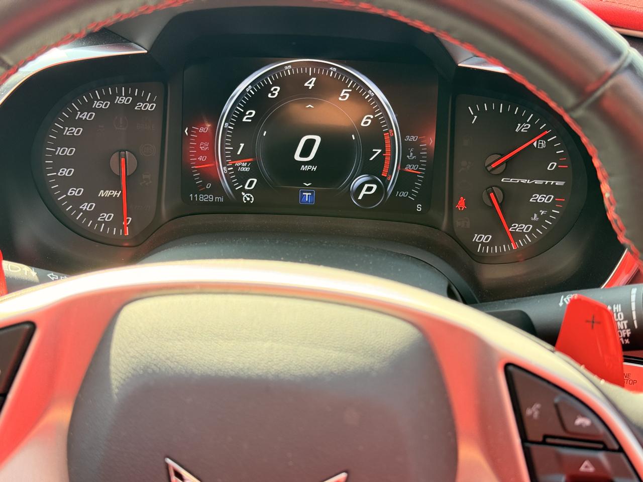 Chevrolet Corvette 2LT Coupe Automatic 2018