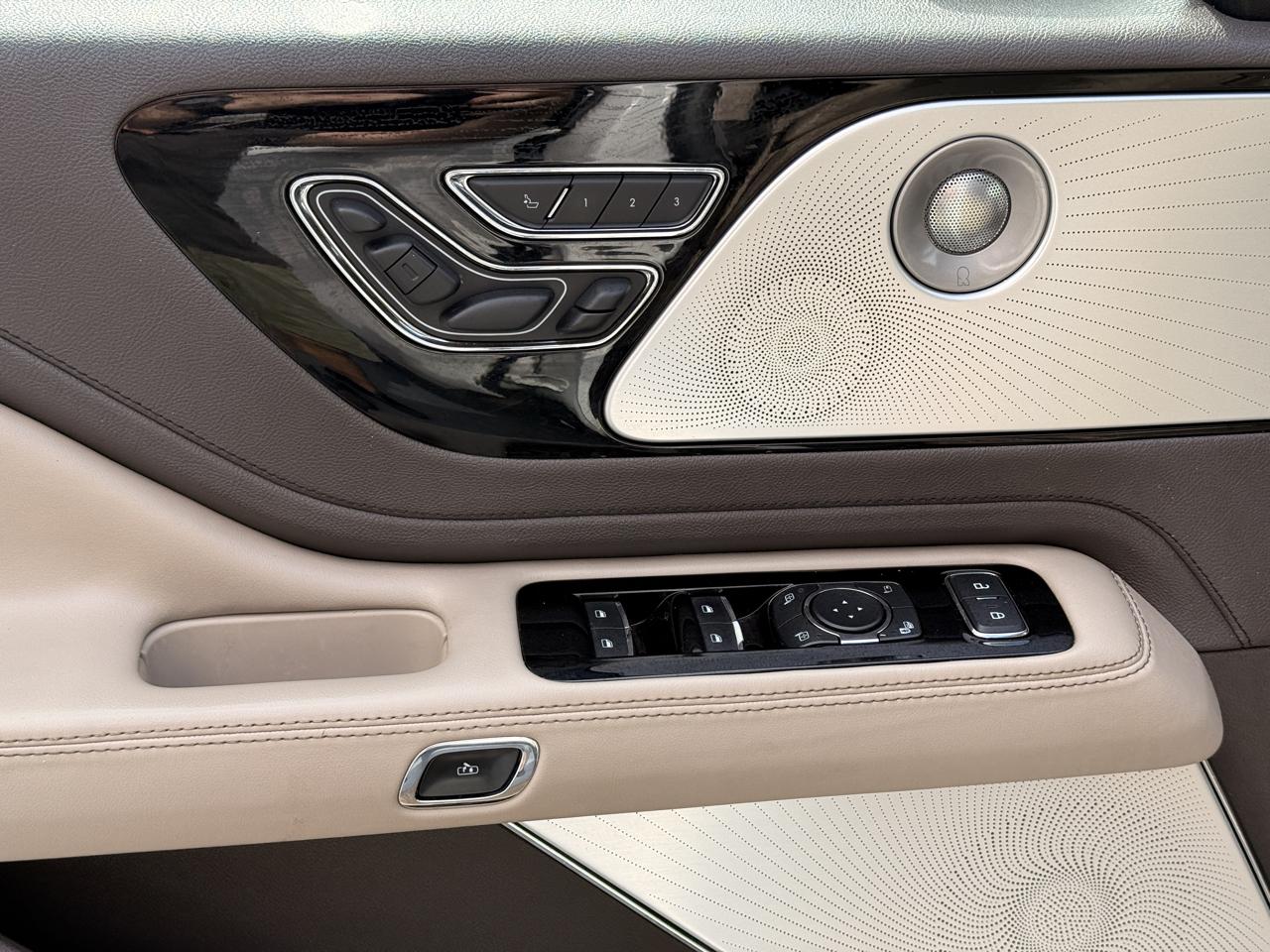 Lincoln Aviator Reserve AWD 2020