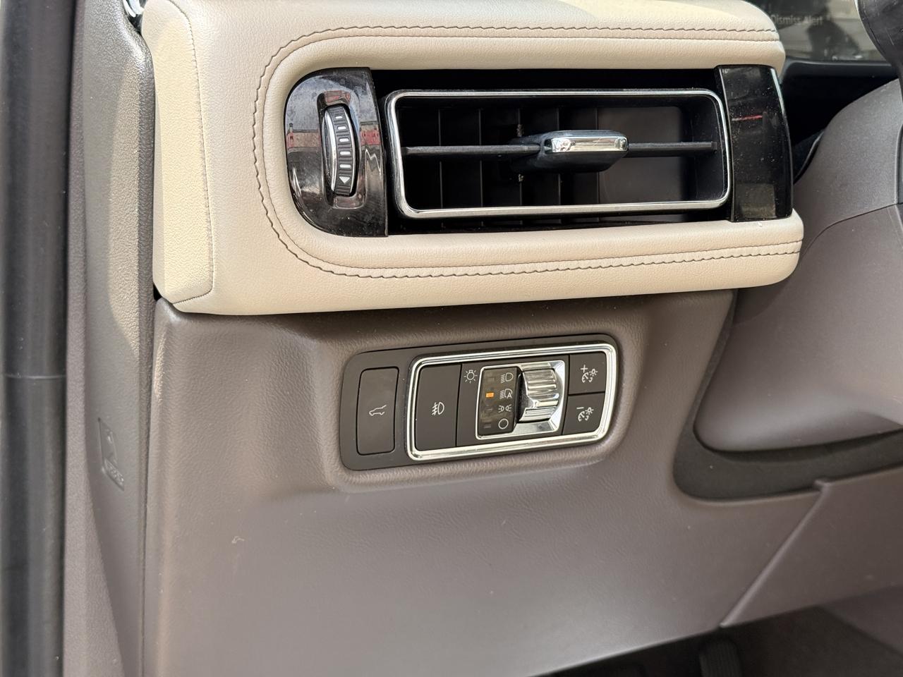 Lincoln Aviator Reserve AWD 2020