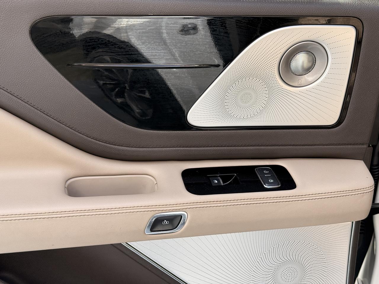 Lincoln Aviator Reserve AWD 2020