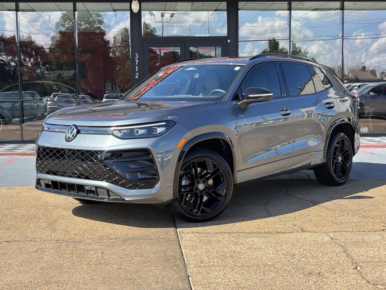 Volkswagen Tiguan SE R-Line Black 4MOTION 2025