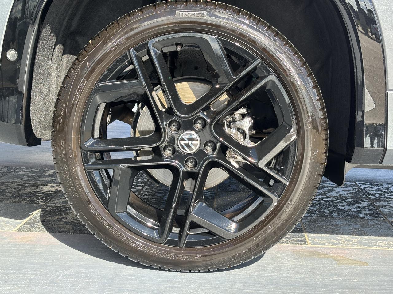 Volkswagen Tiguan SE R-Line Black 4MOTION 2025