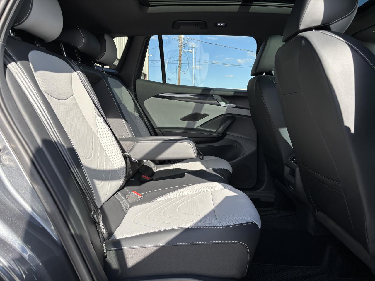 Volkswagen Tiguan SE R-Line Black 4MOTION 2025