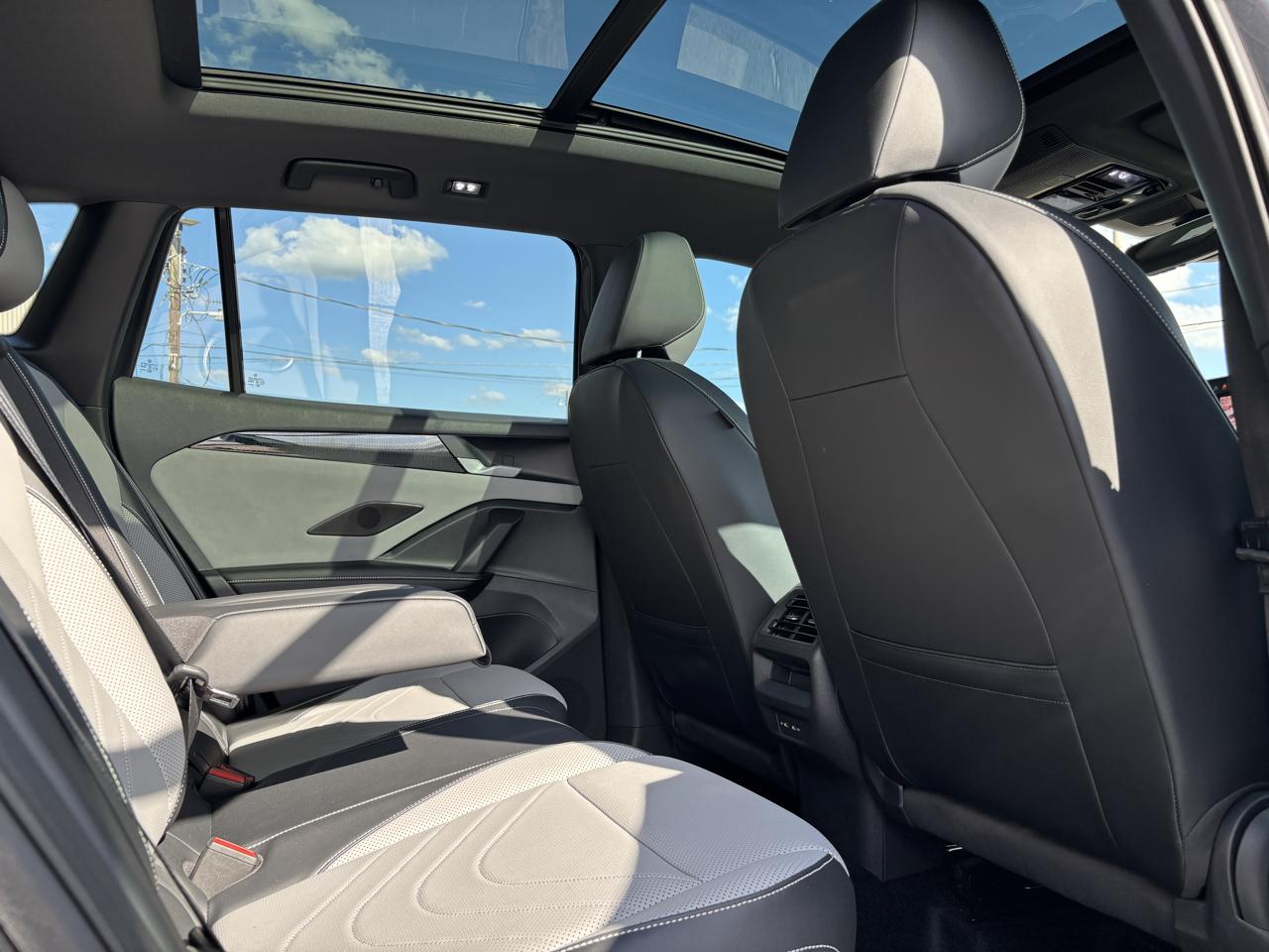 Volkswagen Tiguan SE R-Line Black 4MOTION 2025
