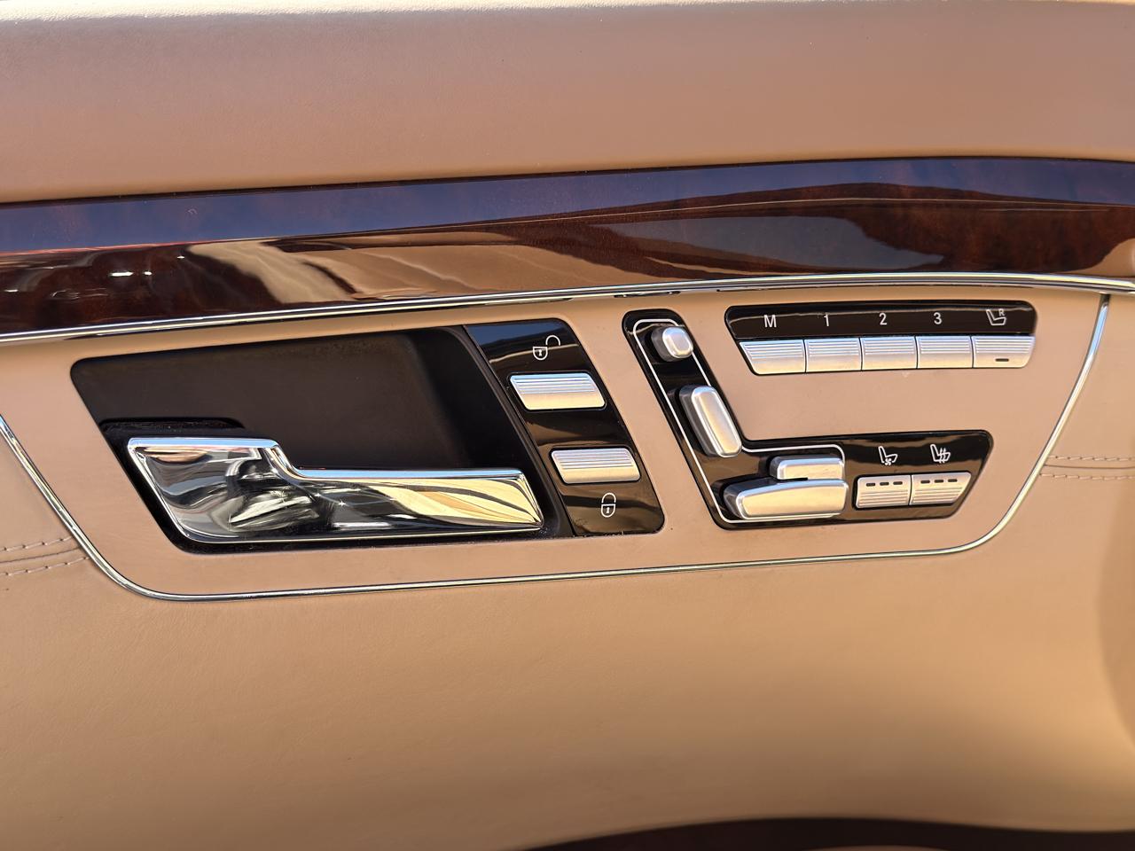 Mercedes-Benz S-Class S600 2007