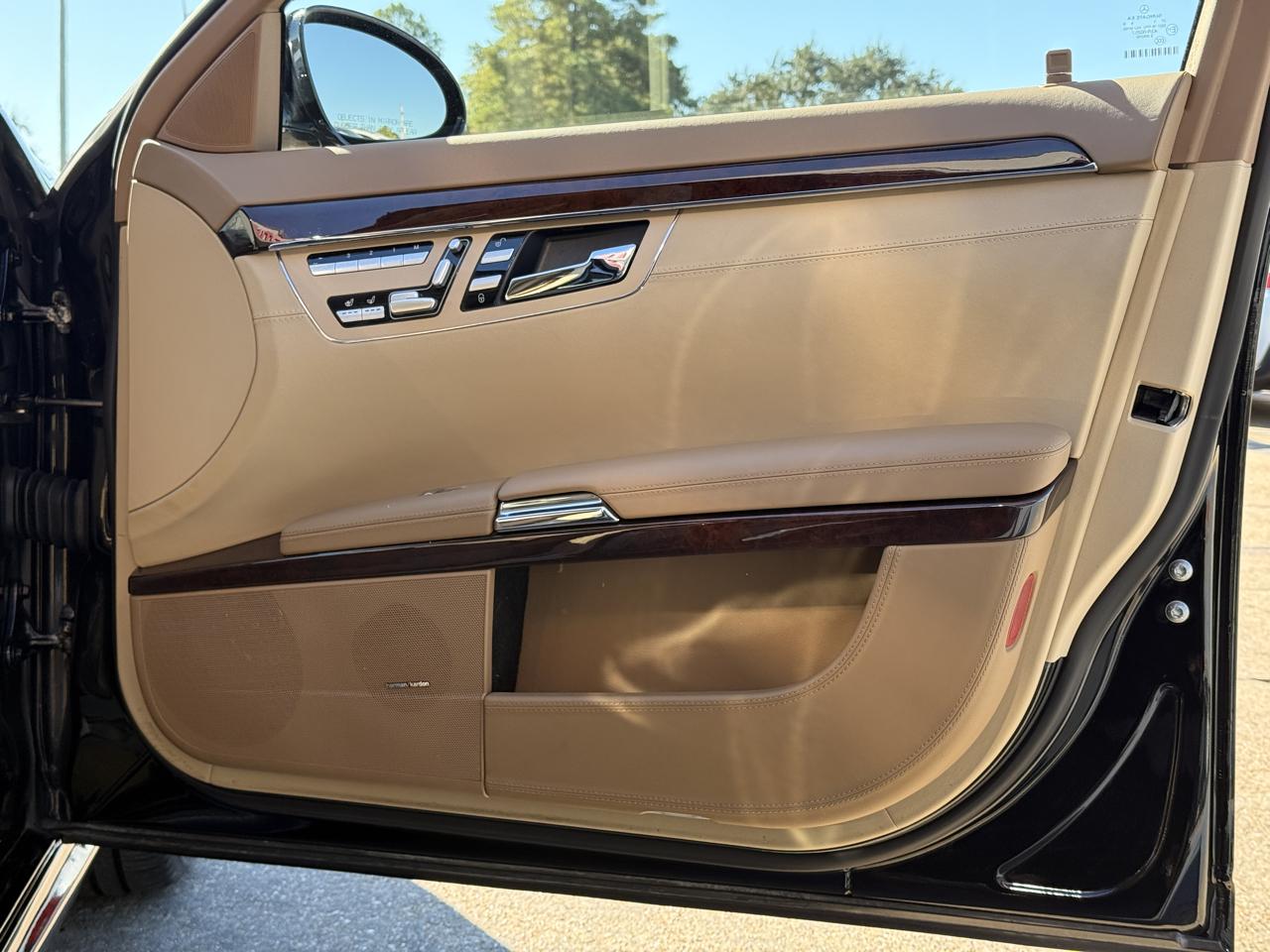 Mercedes-Benz S-Class S600 2007