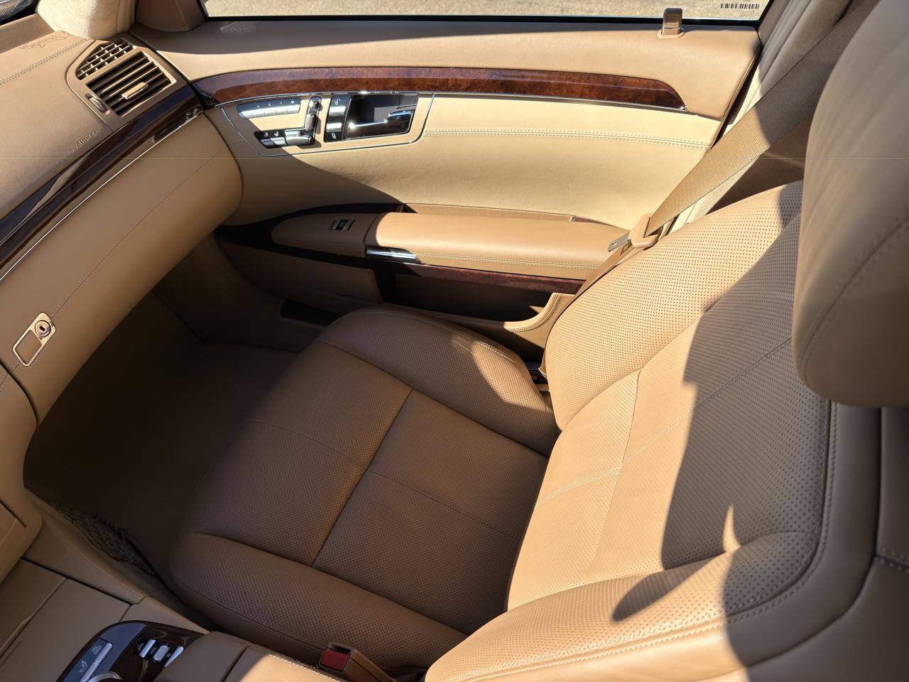 Mercedes-Benz S-Class S600 2007
