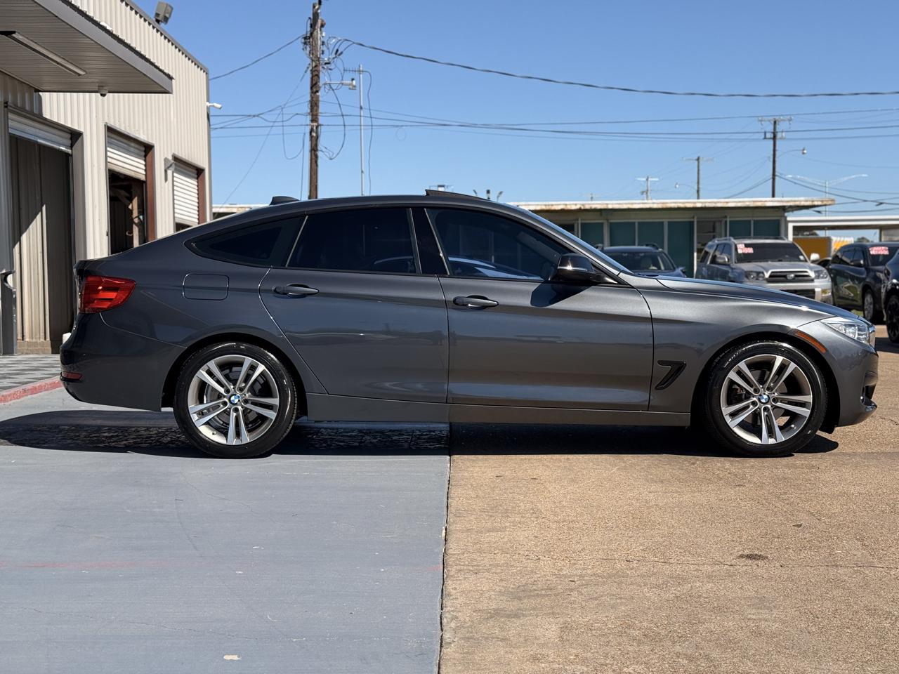BMW 3-Series Gran Turismo 328i xDrive 2014