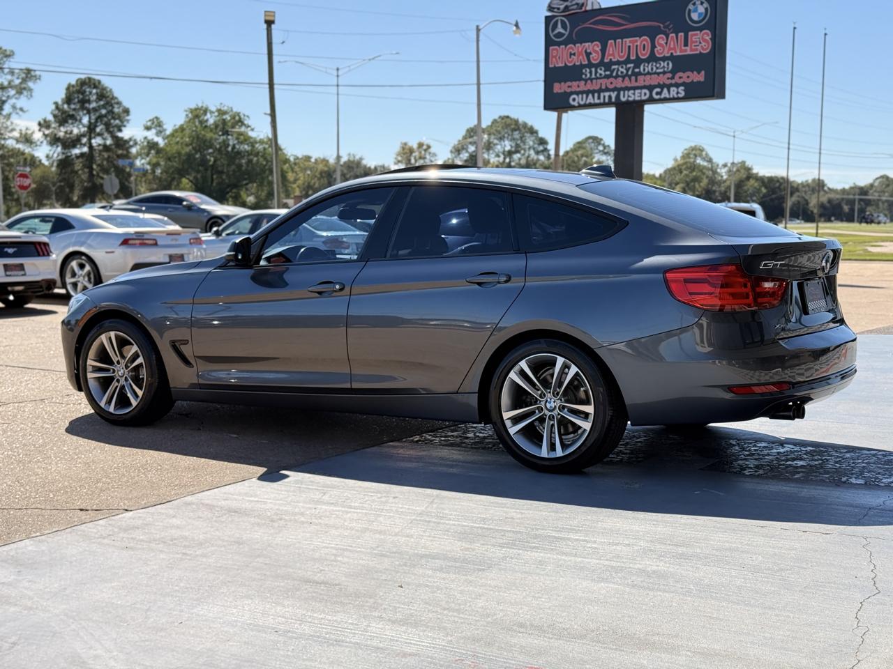 BMW 3-Series Gran Turismo 328i xDrive 2014