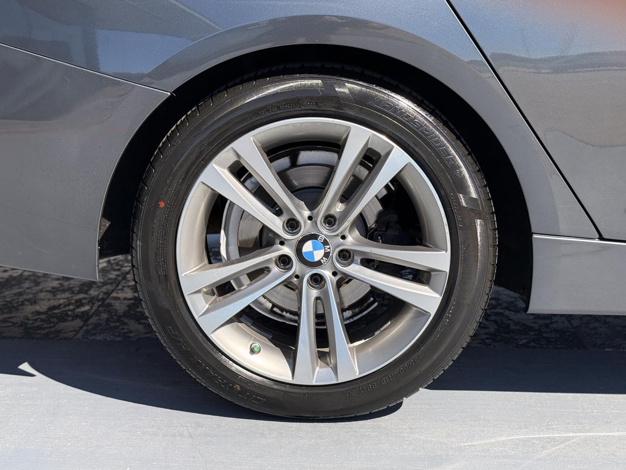 BMW 3-Series Gran Turismo 328i xDrive 2014