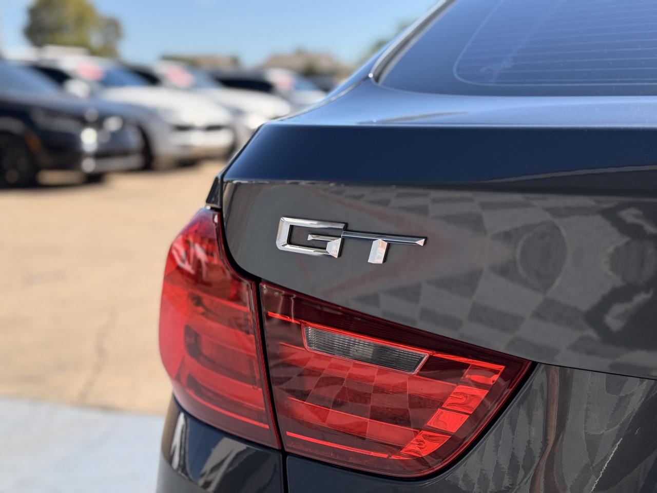 BMW 3-Series Gran Turismo 328i xDrive 2014