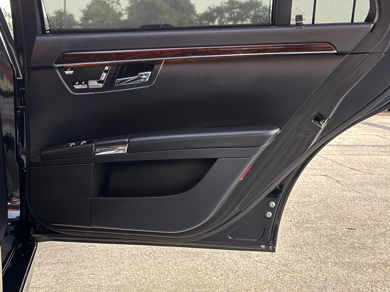 Mercedes-Benz S-Class S63 AMG 2009