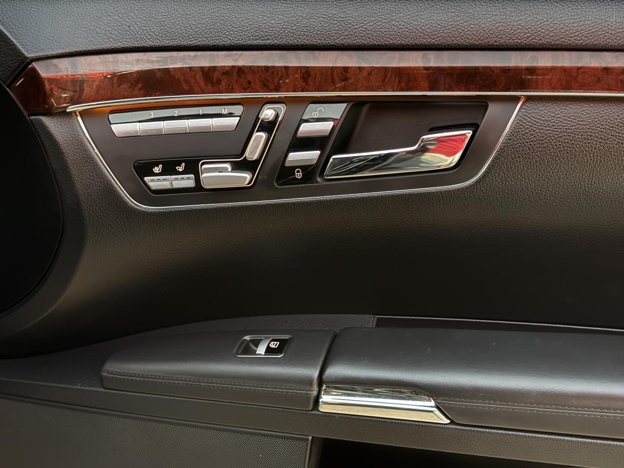 Mercedes-Benz S-Class S63 AMG 2009