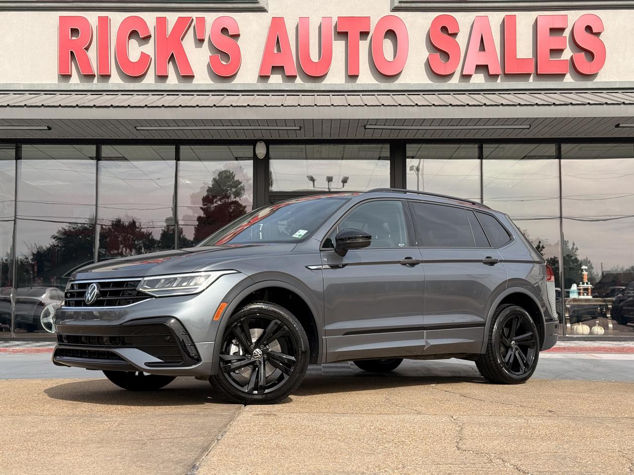 Volkswagen Tiguan SE R-Line Black 2023