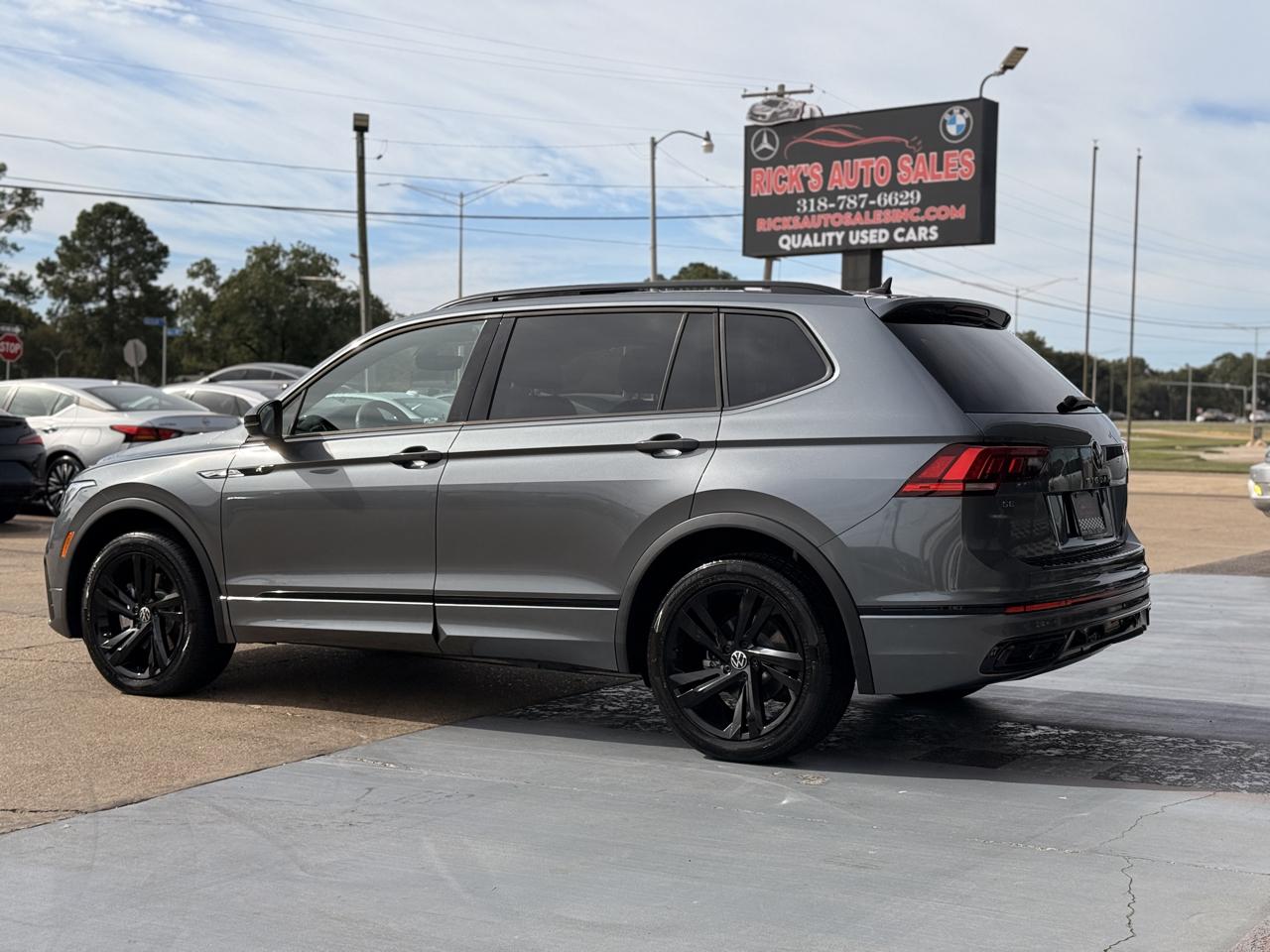 Volkswagen Tiguan SE R-Line Black 2023
